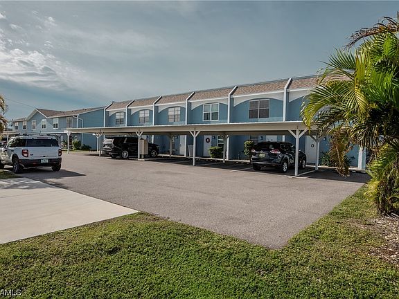 2nd image of 4514 SW 8th Pl #9