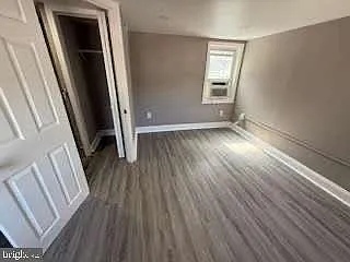 1224 Carlton St — Photo 8