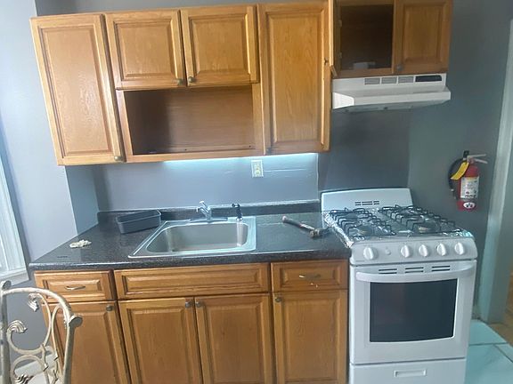 3rd image of 1508 Widener Pl Floor 2