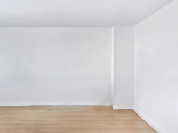 1655 Flatbush Avenue image 3 of 12