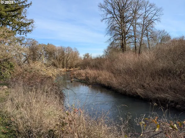 NE Yamhill St, Willamina, OR 97396