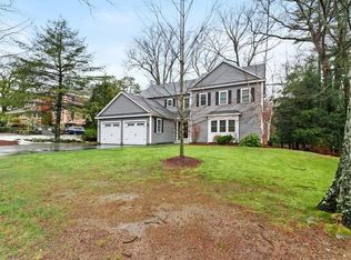 115 Forest St, Reading, MA 01867