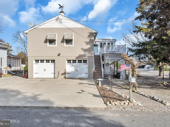 795 Cedar St, Tuckerton, NJ 08087