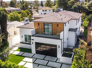 16706 Magnolia Blvd, Encino, CA 91436