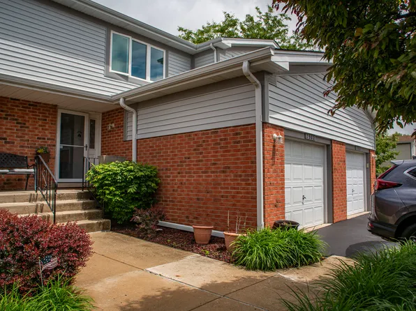 7902 160th St, Tinley Park, IL 60477