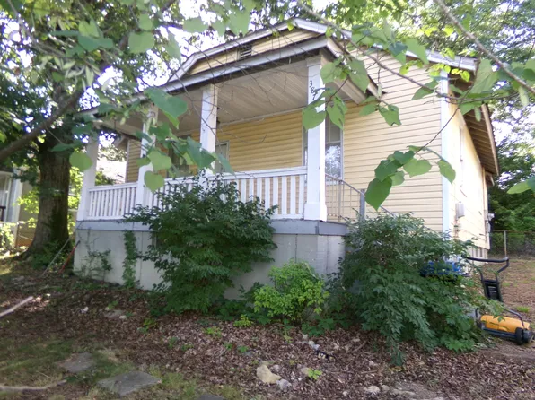 3876 Dixie Cir, Lupton City, TN 37351