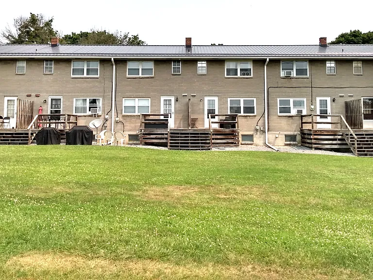 2246 Lincoln Way E — Photo 23