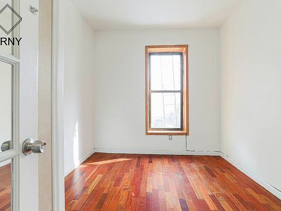 4th image of 127 Rogers Ave #1Q