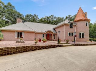 2985 Forest View Crk, Franksville, WI 53126