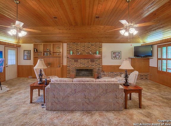 2nd image of 211 Burney Ln E