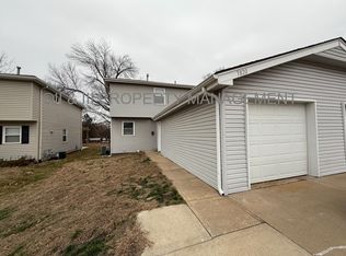 7820 W 61st Ter, Mission, KS 66202