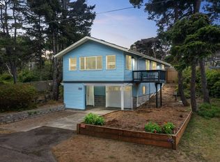 4624 Joshua Ln, Florence, OR 97439