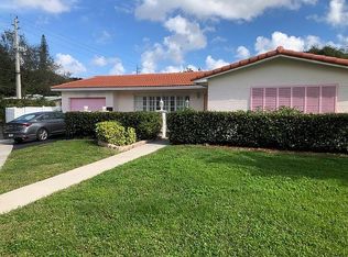 1101 Yale Dr, Hollywood, FL 33021