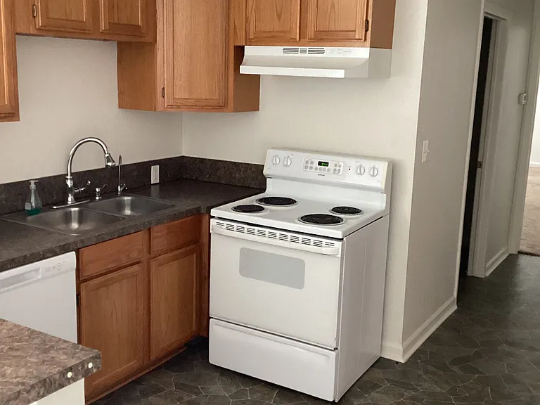2801 E Loop 820 S #820 — Photo 2