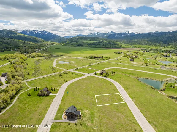 134 Christopher St, Victor, ID 83455