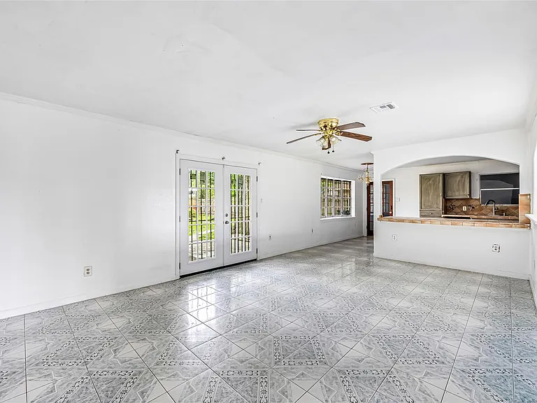 7707 Nordling Rd — Photo 6