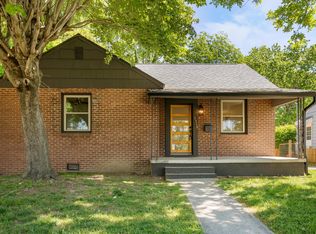 3318 Clearview St, Knoxville, TN 37917