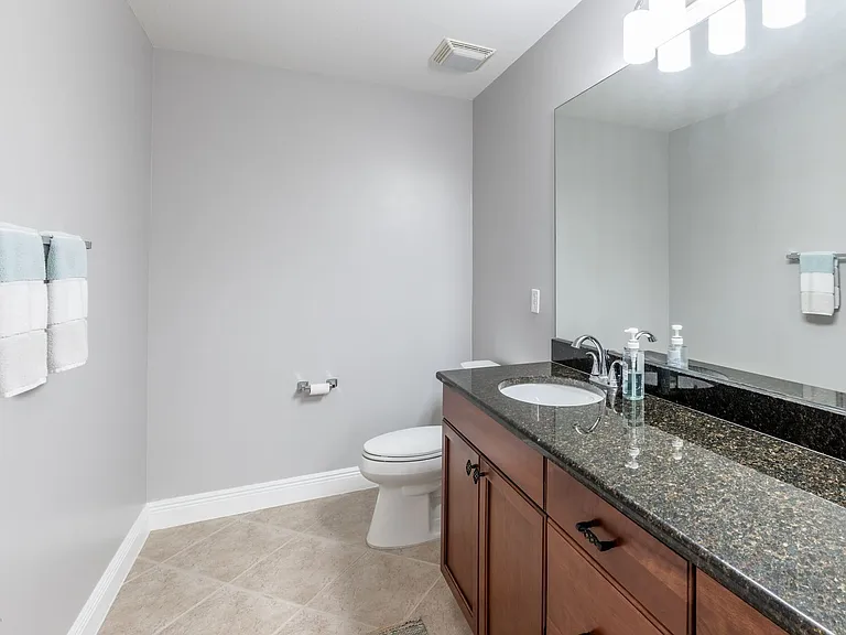 5116 Melbourne St #B-303 — Photo 49