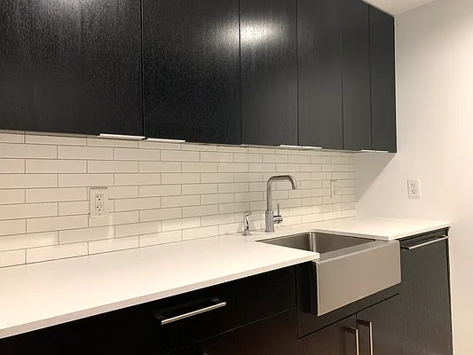 Rented by The Dermot Realty Management Company | media 25