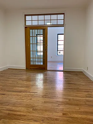 Rented by Manhattan Flats | media 21