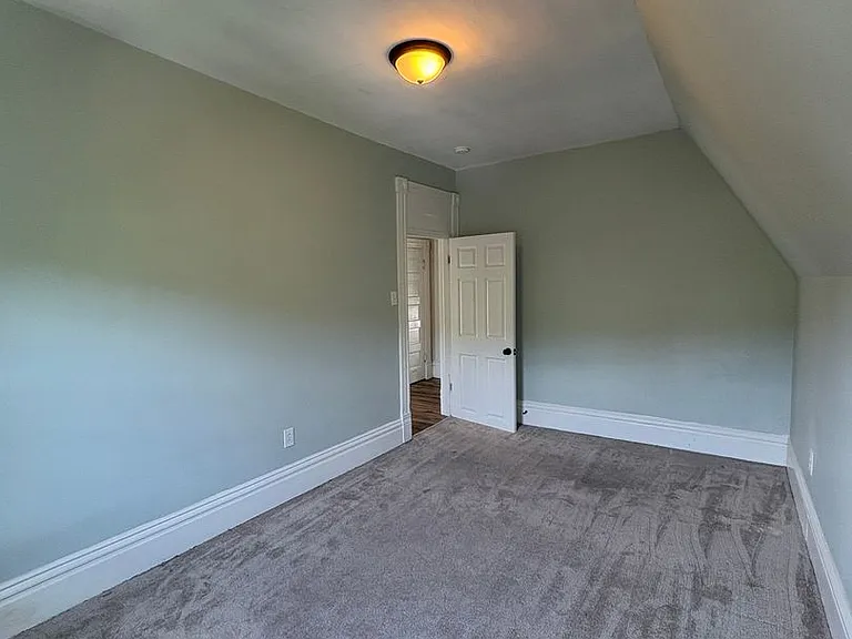 535 Marie Ave — Photo 19