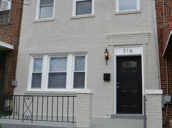 316 Division Ave NE