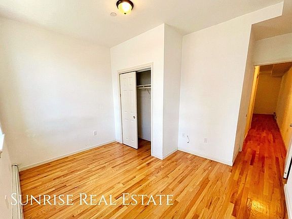 3rd image of 228 4th Ave #3
