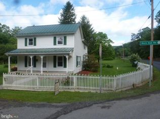 2 Rock Oak Rd, Rio, WV 26755
