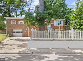 514 71st St, Capitol Heights, MD