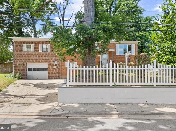 514 71st St, Capitol Heights, MD 20743