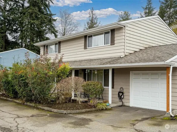 947 N 163rd St, Seattle, WA 98133