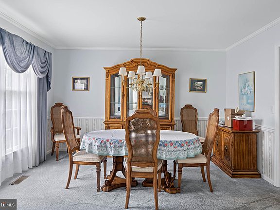 5th image of 30859 Elm Dr