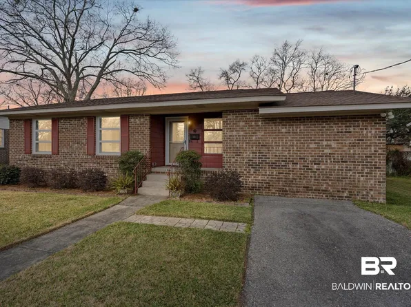 106 Esplanade Ave, Mobile, AL 36606