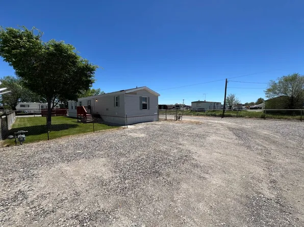 126 Amy Lou Ln, Riverton, WY 82501