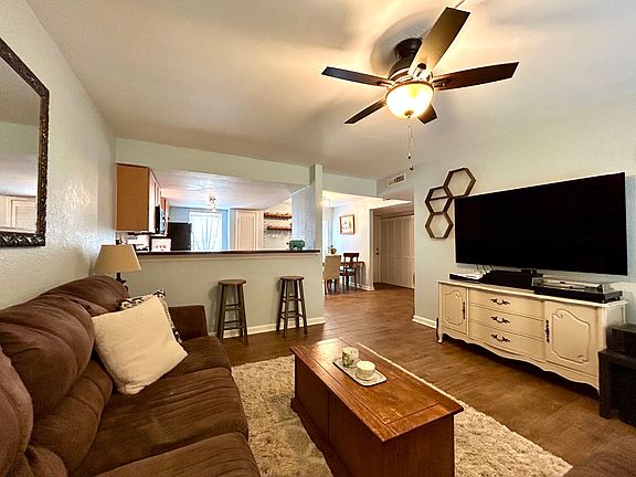 5th image of 1810 NW 23rd Blvd APT 220
