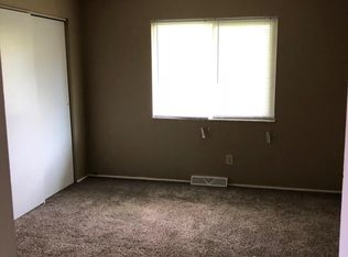 456 San Juan Dr APT D, Saint Charles, MO 63303