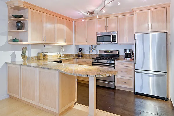 Sold by Corcoran | media 2
