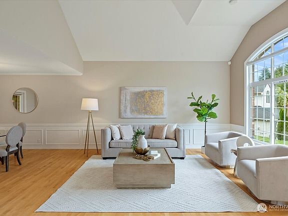 5th image of 15306 NE 66th Court