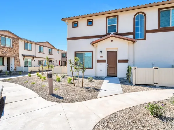 4100 S Pinelake Way, Chandler, AZ
