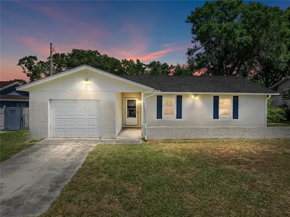 3804 DOVEHOLLOW DRIVE, LAKELAND, FL 33812