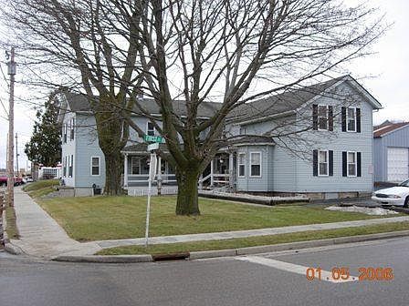2nd image of 70 E Wisconsin St APT 4
