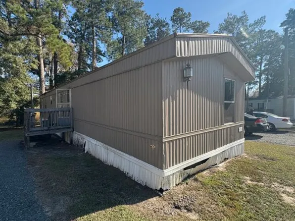 122 Hidden Acres Dr, Thomasville, GA 31757