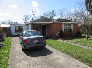 10626 Lyons St, River Ridge, LA 70123