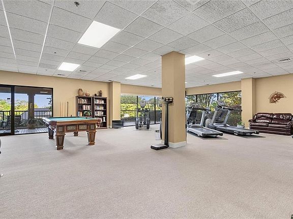 3rd image of 100 Tower Dr APT 203
