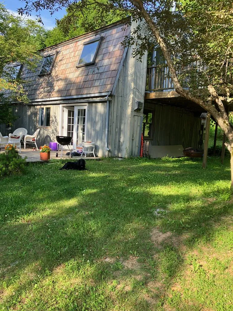 2 bed, 1100 sqft, $1,895 — Photo 1