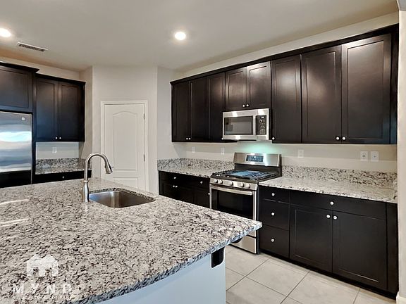 3rd image of 1254 Grey Owl Dr