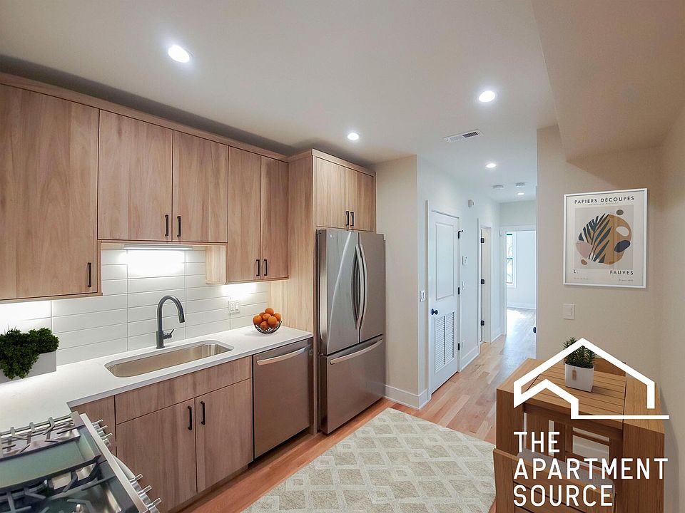 1st image of 4859 N Seeley Ave #3