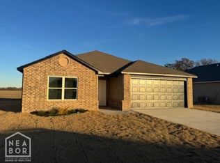 4720 Copley Dr, Jonesboro, AR 72404