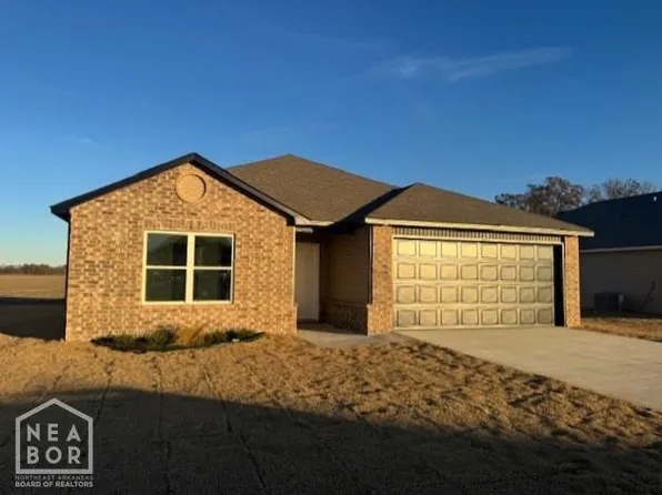 4720 Copley Dr, Jonesboro, AR 72404