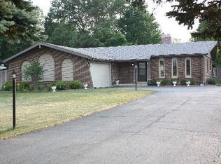 115 Wintree Ln, New Lenox, IL 60451